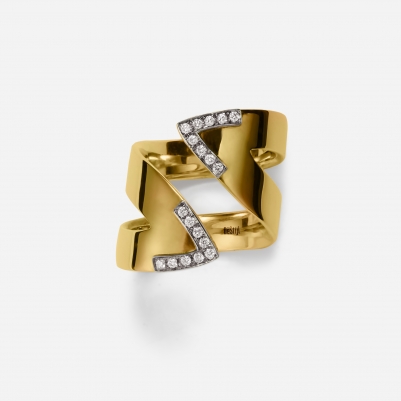 Caret in 18K Yellow Gold with Diamonds