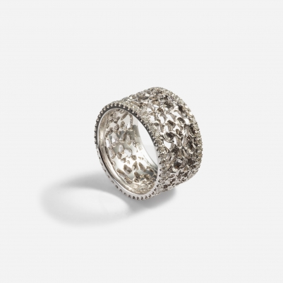 Garden Ring in 18k White Gold