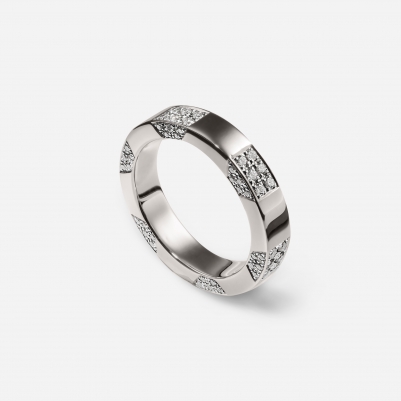 Savor in 18k White Gold