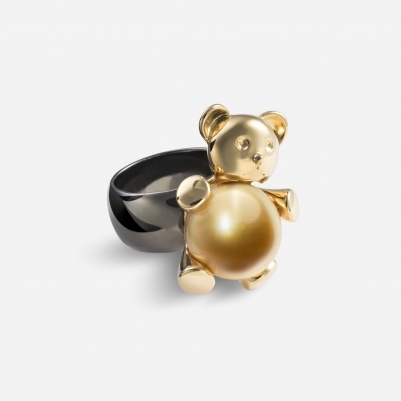 Tummy Bear in 18k Yellow Gold