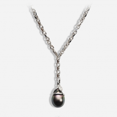 Y Necklace in 18k White Gold